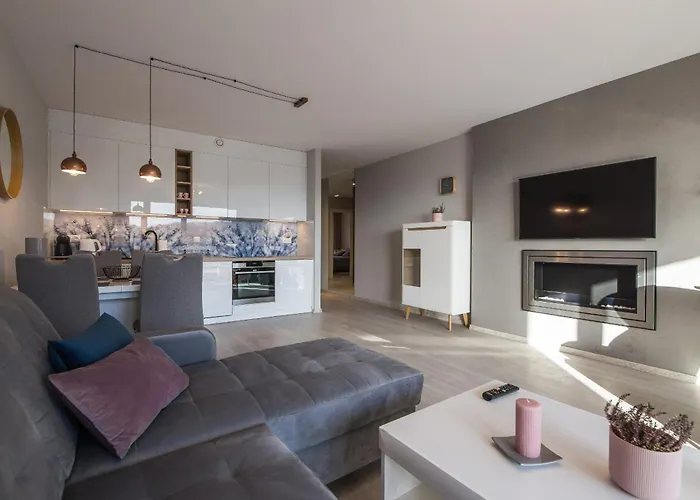 Bukowa Apartment With Parking And Mountain View In Wisla By Noclegi Renters
